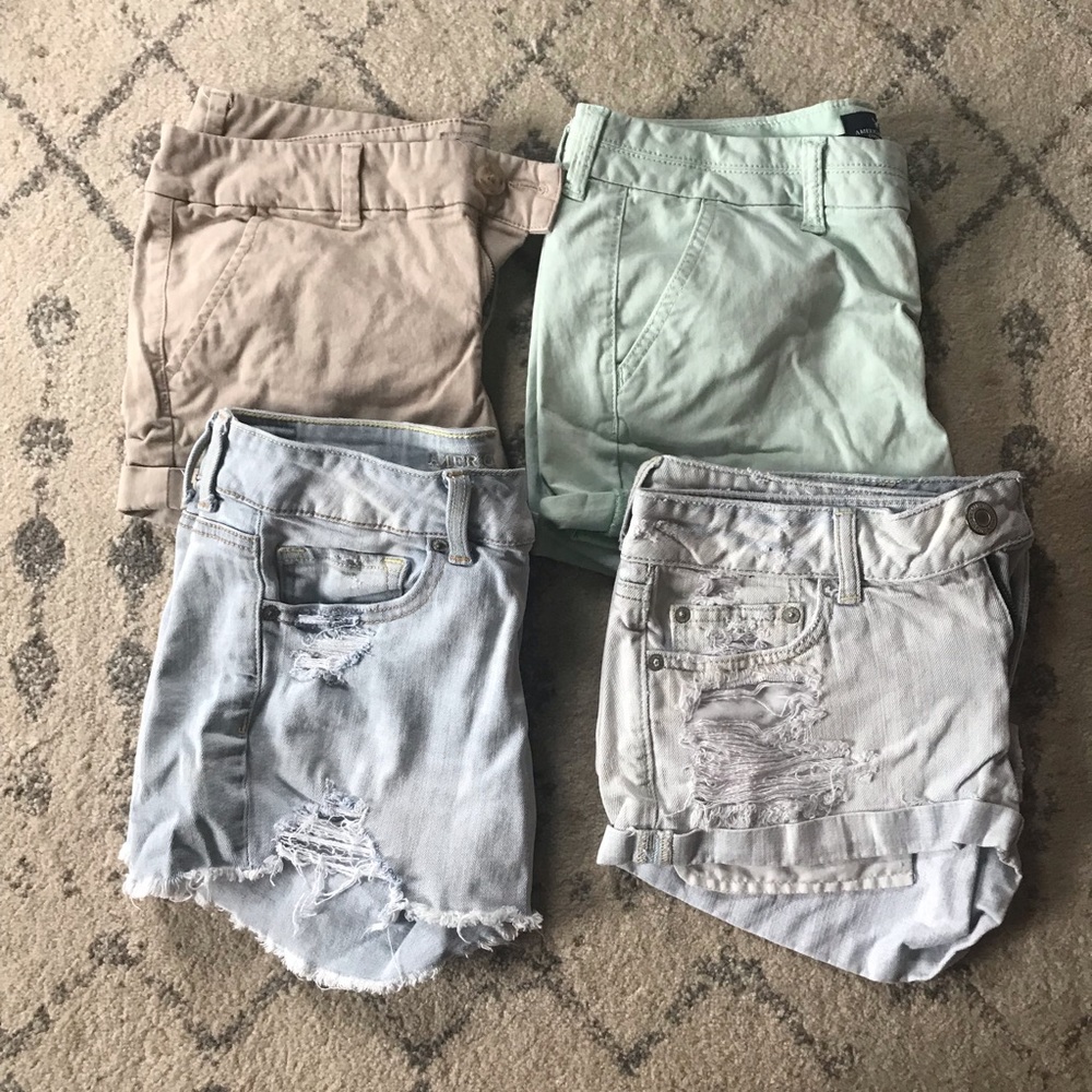 4 Pairs of American Eagle Mid Rise Shorts - Size 8